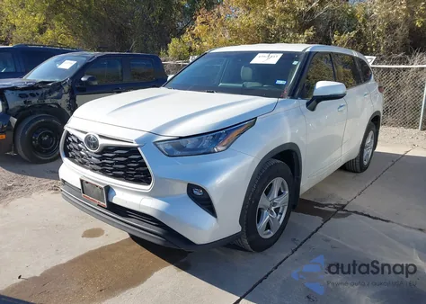 2020 Toyota Highlander Le из США, поврежденный, VIN 5TDBZRBH5LS519715